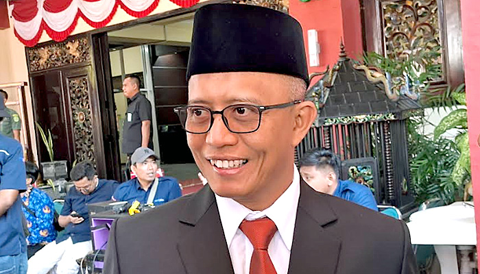 Momen HUT RI, Direktur Utama BPRS Bhakti Sumekar Ajak Pegawai Nyalakan Semangat Kemerdekaan dan Ketaatan Beribadah