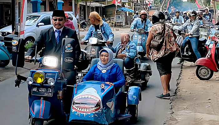 Diarak Sedulur Vespa dan Warok e Panther Ponorogo, Bukti Kedekatan Widodo Demokrat Bersama Rakyat