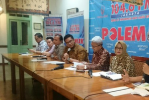 'Pertarungan Politik Pilkada' di Warung Daun, Jakarta Pusat (11/6)/NUSANTARANEWS.CO/Rere Ardiansah