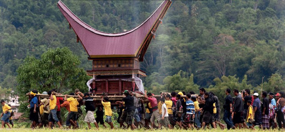 Ilustrasi: Masyarakat Tanah Toraja melakukan upacara Rambu Solo'/Foto Istimewa