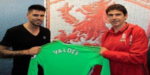 Victor Valdes resmi bergabung dengan Middlesbrough/Foto: Istimnewa