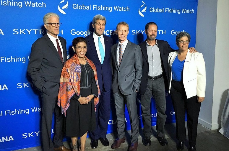 Menteri Susi Foto Bersama usai Peluncuran Global Fishing Watch/Foto Istimewa