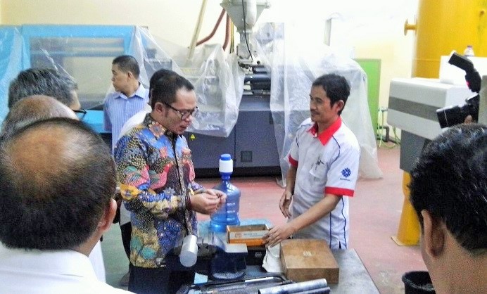 Menteri Hanif Bersama jajaran di Balai Latihan Kerja (BLK) Bandung, Rabu (5/10)/Foto: Dok. NFD