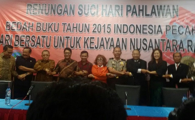 Foto bersama usai acara Renungan Suci Hari Pahlawan di Gedung Joeang 45 Jakarta, Kamis, (17/11/2016)/Foto: dok. DPP Awpi