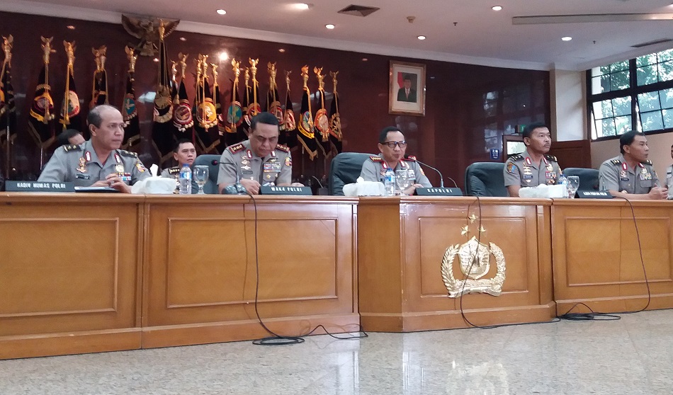 Tito Karnavian saat buka melakukan konferensi pers kasus Ahok. Foto Fadhilah/Nusantaranews