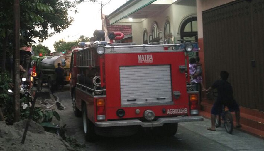 Peralatan untuk memadamkan Kebakaran. Foto Dok. Pribadi