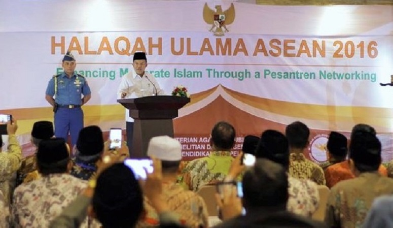 Wapres JK saat membuka kegiatan Halaqah Ulama ASEAN 2016 di Bogor, 14 Desember 2016/Foto : Dok. Tribunnews