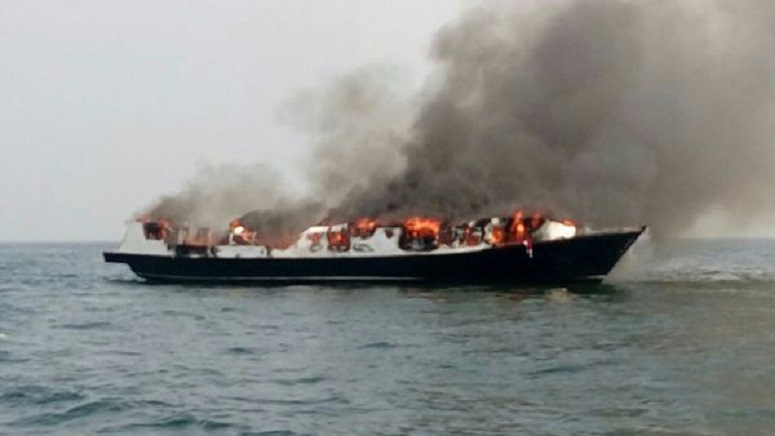 Kapal Wisata Tujuan Pulau Seribu Terbakar/Foto Istimewa