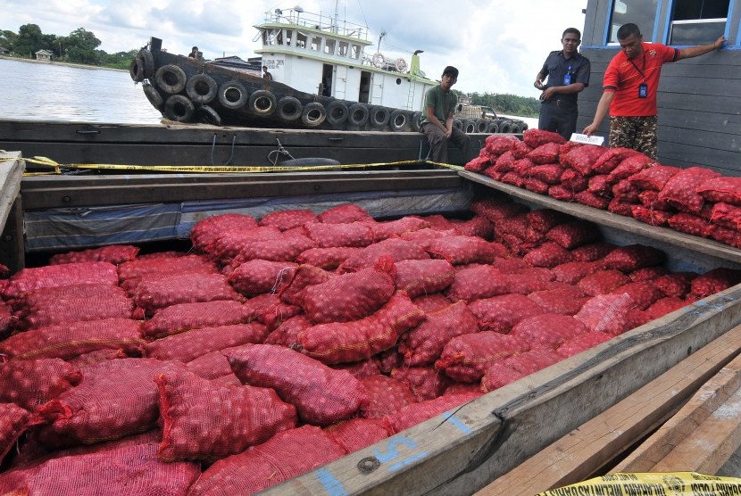 Bawang Ilegal Berhasil Diamankan/Foto via republika