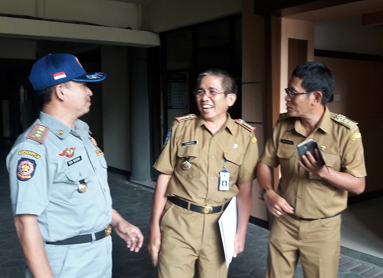 Kasi Opsdal (Operasional dan pengendalian) Satpol PP Pemprov Jatim Setio Budi Wahono/Foto tri wahyudi/nusantaranews