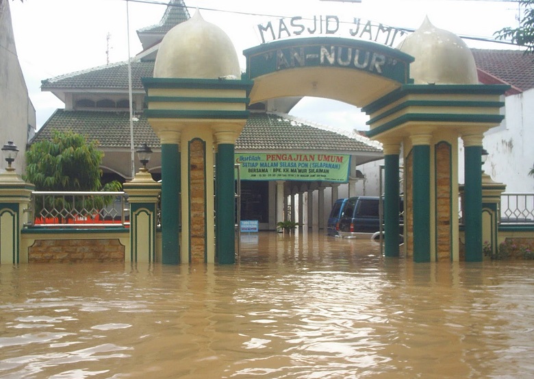 Masjid Jami An-Nuur Bojonegoro/Foto: starzieq