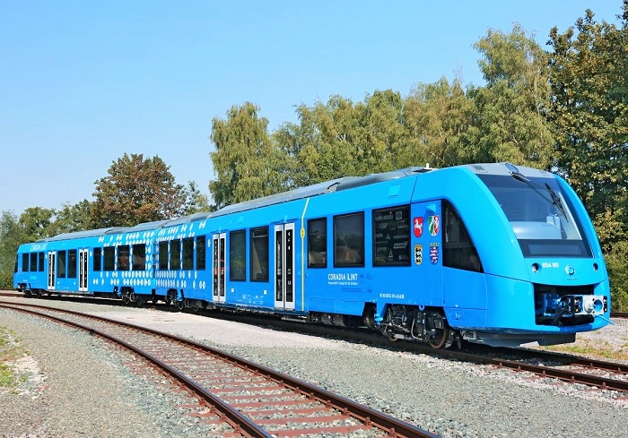 Coradia iLint, regional train, Salzgitter (Germany). Copyright: Alstom / Michael