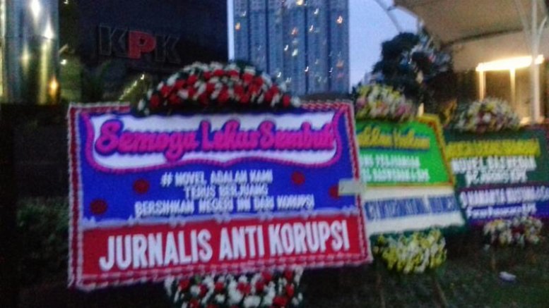 Karangan Bunga di Gedung KPK/Foto Restu Fadilah/Nusantaranews