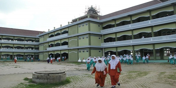 Pondok Pesantren Gontor. (Ilustrasi/Foto: Istimewa)