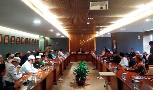 Forum ormas menemui DPR. Foto Istimewa (Ucok Al Ayyubi)