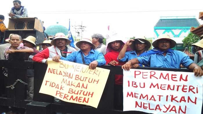 Menteri Susi didemo para nelayan, Permen KKP Minta dicabut. Foto: Dok. Tribunnews