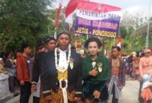 Kirab Budaya dan Religi oleh Warga Kradenan, Senin (28/8/2017). Foto Muh. Nurcholis/ Nusantaranews.co