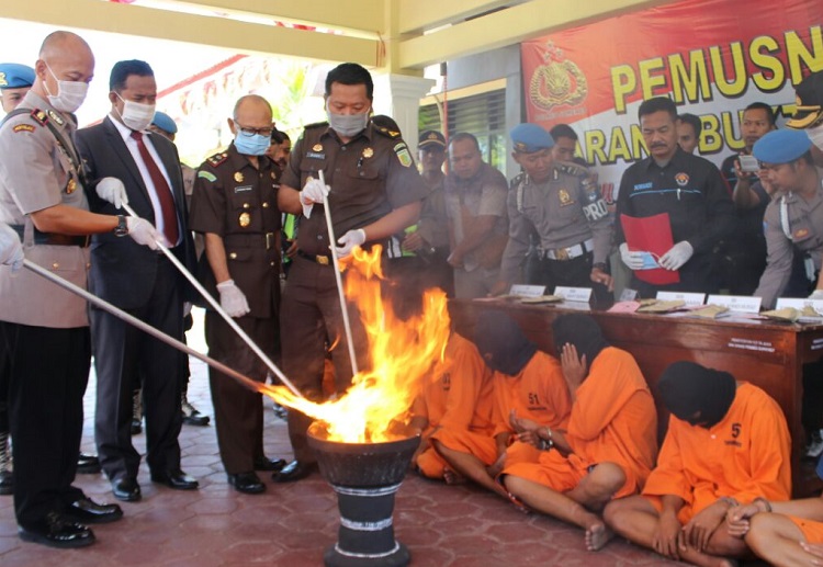 Pemusnahan narkotika jenis sabu seberat 3,36 gram/Foto Mahdi/Nusantaranews