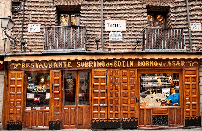 Sobrino De Botin, Madrid, Spanyol, Restoran Tertua Di Dunia. Foto: Getty Images