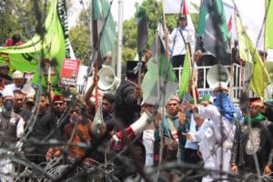 Aksi Solidaritas Rohingya di Kedubes Myanmar. Foto Richard Andika/ NusantaraNews.co