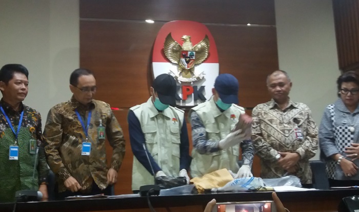 OTT Hakim Tipikor Bengkulu Hasil Informasi dari Tim Survailance MA. Foto: Restu Fadilah/ NusantaraNews.co