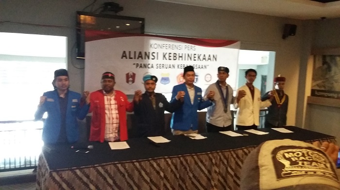 Panca Seruan Kebangsaan PMII, GMNI, PMKRI, GMKI, KMDHI, HIKMAHBUDHI. Foto Ucok Al Ayubbi/ NusantaraNews