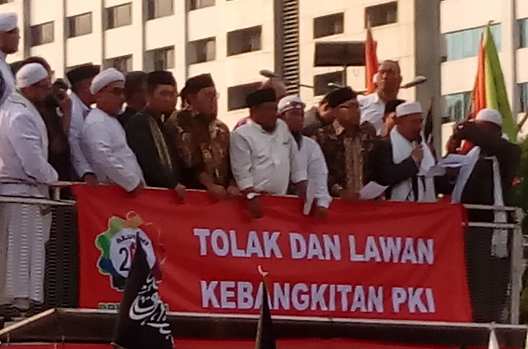 Aksi Tolak Perppu Ormas dan Kebangkitan PKI (Foto Andika/Nusantaranews)