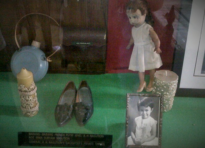 Boneka dan barang-barang peninggalan Ade Irma lainnya di Museum A.H. Nasution (Ilustrasi). Foto: Dok. Emir S.T