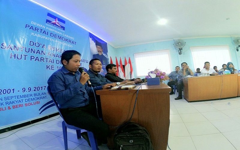 Muda Mudi Demokrat (MMD) Kabupaten Ponorogo. (Foto: Muh Nurcholis/NusantaraNews)