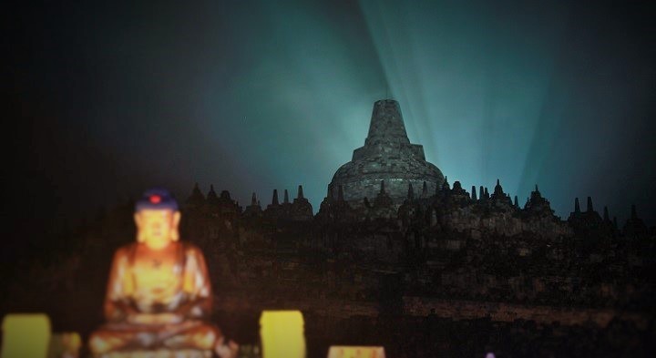 Malam di Borobudur. Foto: Dok. rivanlee.net