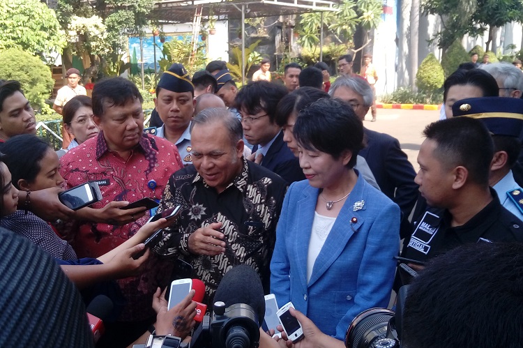 Menteri Kehakiman Jepang Yoko Kamikawa mengunjungi Lapas Klas IIA Narkotika Jakarta, Cipinang, Jakarta Timur. (Foto Richard Andika NusantaraNews)