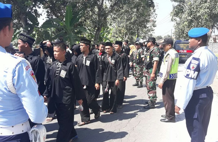 Para Aparat Bersinergi Amankan Tradisi Suro di Madiun/Foto Dok. Rantelino/Nusantaranews