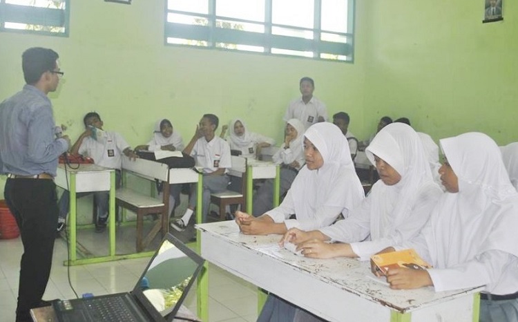 Sosialisasi Pilgub Sulses 2018 bagi pemilih pemula oleh KPU Kepulauan Selayar/Foto Fadly/Nusantaranews