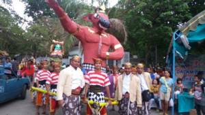 Warga Kelurahan Pojok Kecamatan Mojoroto Kota Kediri gelar kirab budaya guna lestarikan identitas bangsa. Foto Candra Yuniarti/ NusantaraNews