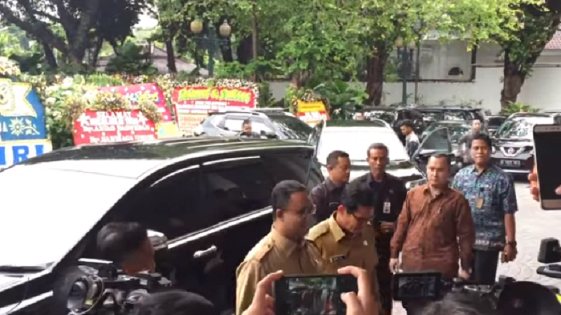 Gubernur dan Wakil Gubernur DKI Jakarta, Anies Baswedan-Sandiaga Uno. (Foto: Restu Fadilah/NusantarNews)