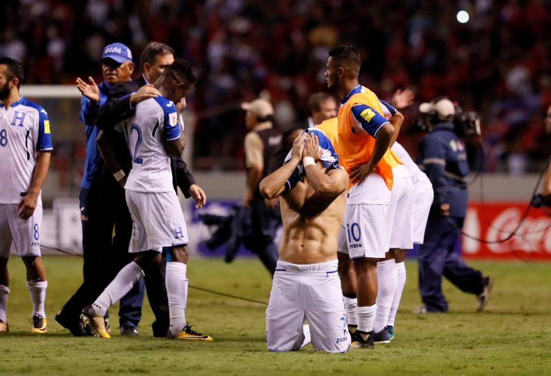 Kosta Rika lolos otomatis ke Piala Dunia 2018 di Rusia usai bermain imbang kontra Honduras. (Foto: Reuters)