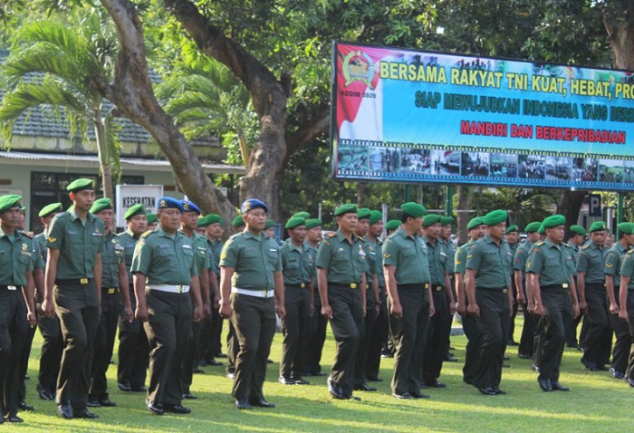 Peringatan Hari Sumpah Pemuda di Kediri (Ftoto Penrem/Nusantaranews)