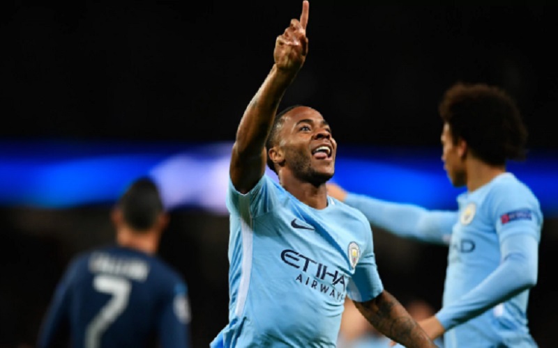 Raheem Sterling merayakan golnya ke gawang Napoli. (Foto: Getty Images)