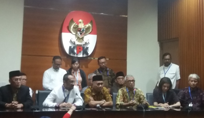 Sejumlah mantan pimpinan KPK dan aktivis anti korupsi gelar audiensi ke KPK (Foto Restu Fadilah/Nusantaranews)