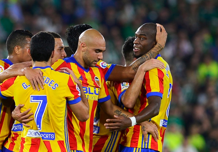 Valencia sukses menghancurkan Real Betis alam laga ke-8 La Liga, Senin (16/10) dinihari WIB di Estadio Benito Villamarin. (Foto: Squawka)