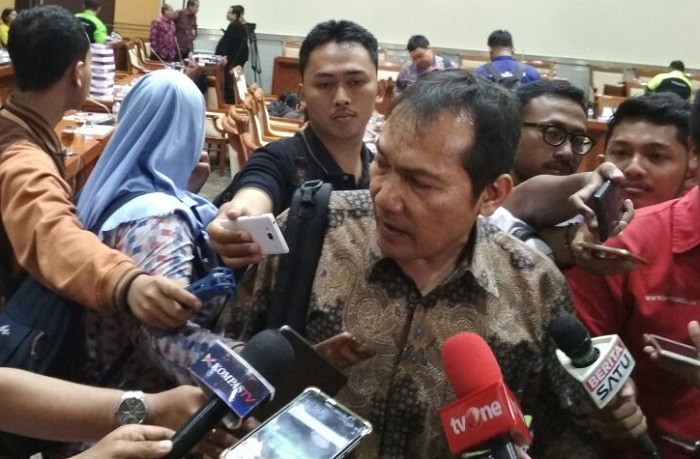 Wakil Ketua KPK, Saut Situmorang (Foto: Nusantaranews)