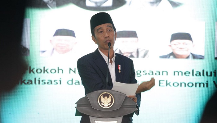 Presiden RI, Joko Widodo, saat sambutan pembukaan kegiatan Munas Alim Ulama dan Konbes Nahdlatul Ulama (NU) 2017 di Masjid Raya Hubbul Wathan, Islamic Center, Mataram, 23-25 November 2017.. Foto: Dok. Munas Alim Ulama 2017