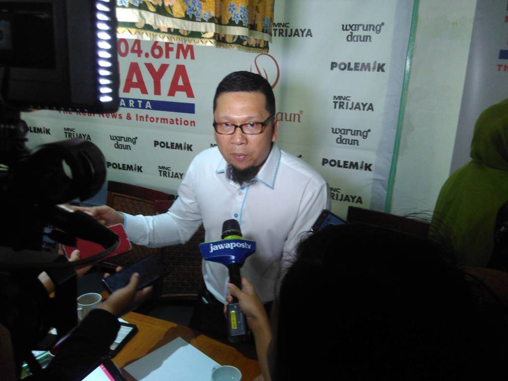 Ketua Generasi Muda Partai Golkar, Ahmad Dolli Kurnia memberikan kriteria calon ketua umum partai Golkar. Foto: Ucok Al Ayubbi/NUSANTARANEWS