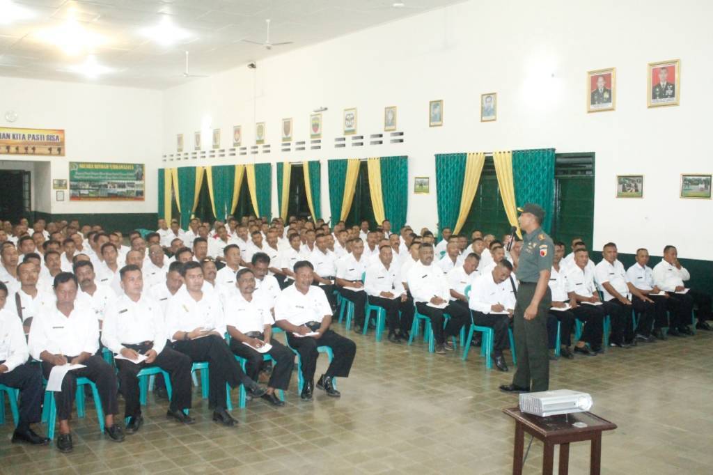 Dandim Jember ajak Kepala Dusun se Kabupaten Jember bersama menjaga keutuhan NKRI. Foto: Sis/Istimewa