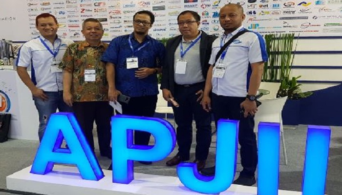 Asosiasi Penyelenggara Jasa Internet Indonesia menggelar pameran tahunan International Internet Expo and Summit (IIXS) dengan tema Internet Based Service in Hospitality Market (Penggunaan Internet di Industri Hospitality) di Jakarta Convention Center yang berakhir pada 25 November 2017. Foto: Dok. APJII/NusantaraNews