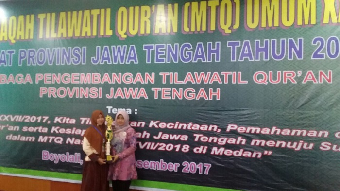 Mahasiswi STAINU Temanggung Juarai MTQ Umum XXVII Jateng 2017 di Boyolali. Foto: Ibda