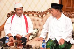 Anton Charliyan dan ulama Jawa Barat. Foto: Istimewa