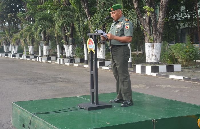 Danrem Bhaskara Jaya Prajurit TNI dan PNS Harus Profesional 2