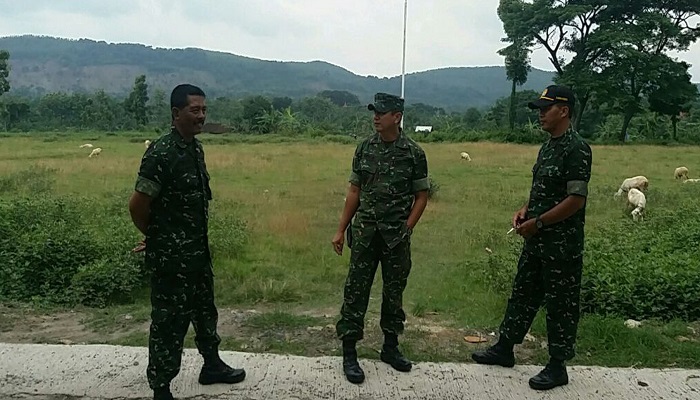 Kepala Staf Kodim 0810 Nganjuk Mayor Inf Edy Sunarko mengunjungi lokasi TMMD tahun 2018. Foto: Dok. Istimewa