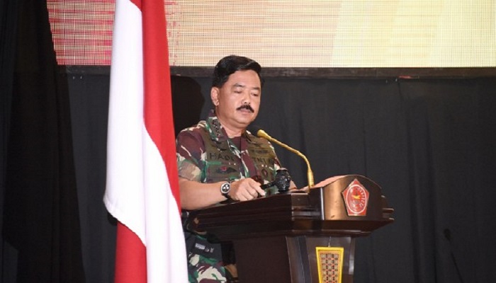 membuka Rapat Pimpinan Tentara Nasional Indonesia (Rapim TNI) Tahun 2018, di Aula Gatot Subroto Mabes TNI, Cilangkap, Jakarta Timur, Rabu (24/1/2018).